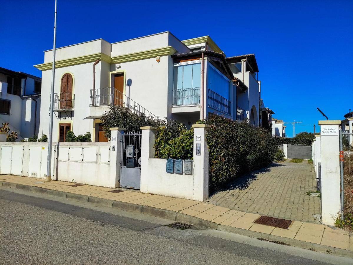 Diletta Apartment Tortolì Buitenkant foto