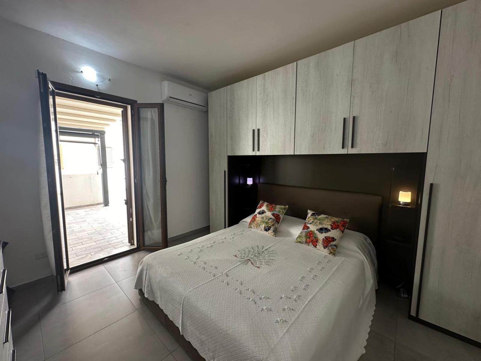 Diletta Apartment Tortolì Buitenkant foto